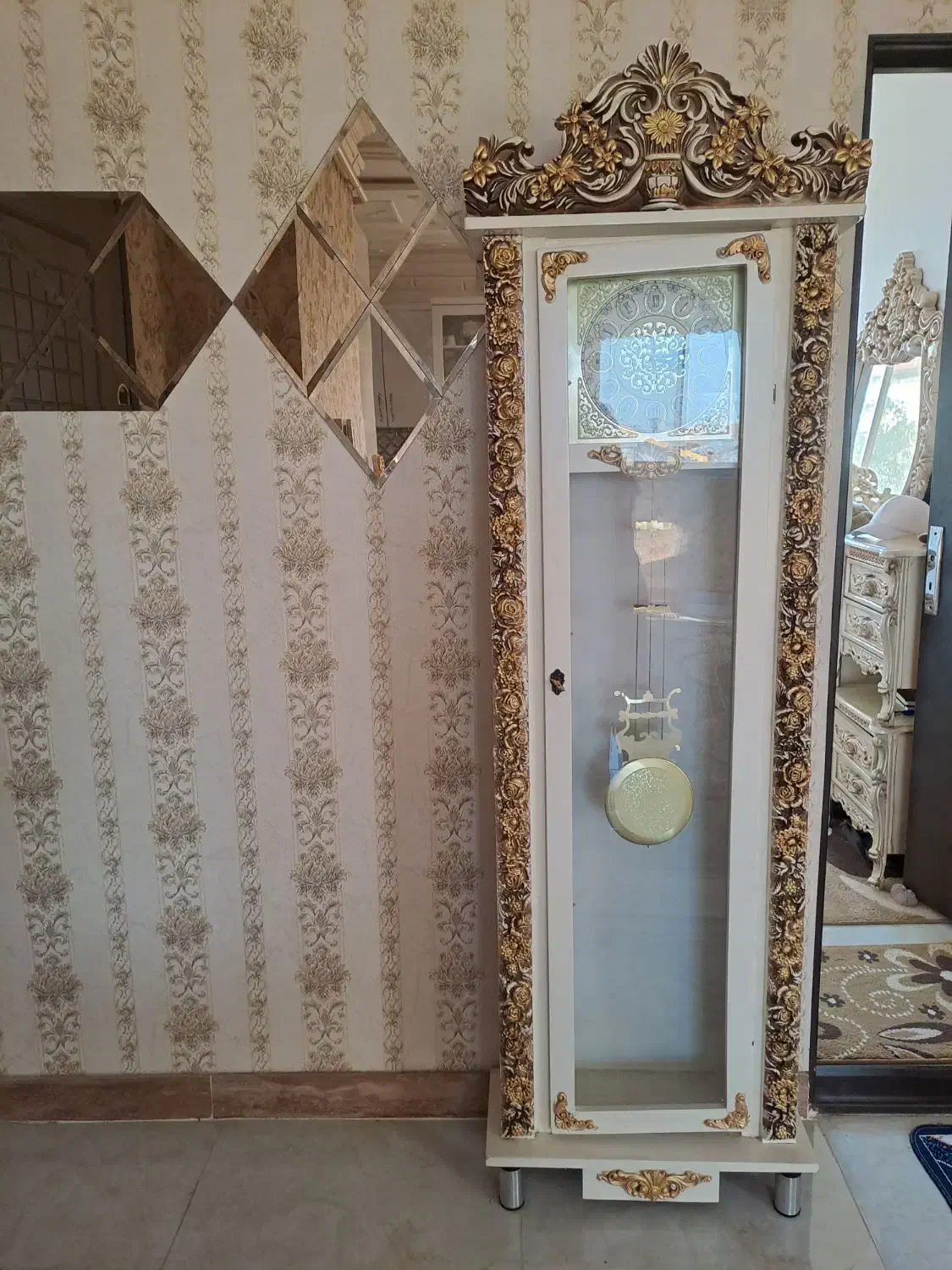 ساعت ایستاده|ساعت دیواری و تزئینی|رشت, عینک|دیوار