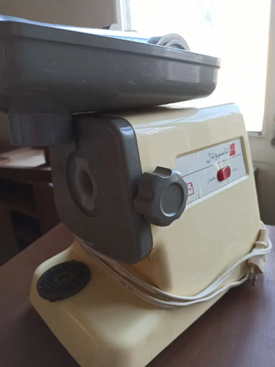 چرخ گوشت ناسیونال و آب هویج و سیب گیری هر دو باهم|خردکن، آسیاب، غذاساز|تهران, قیطریه|دیوار