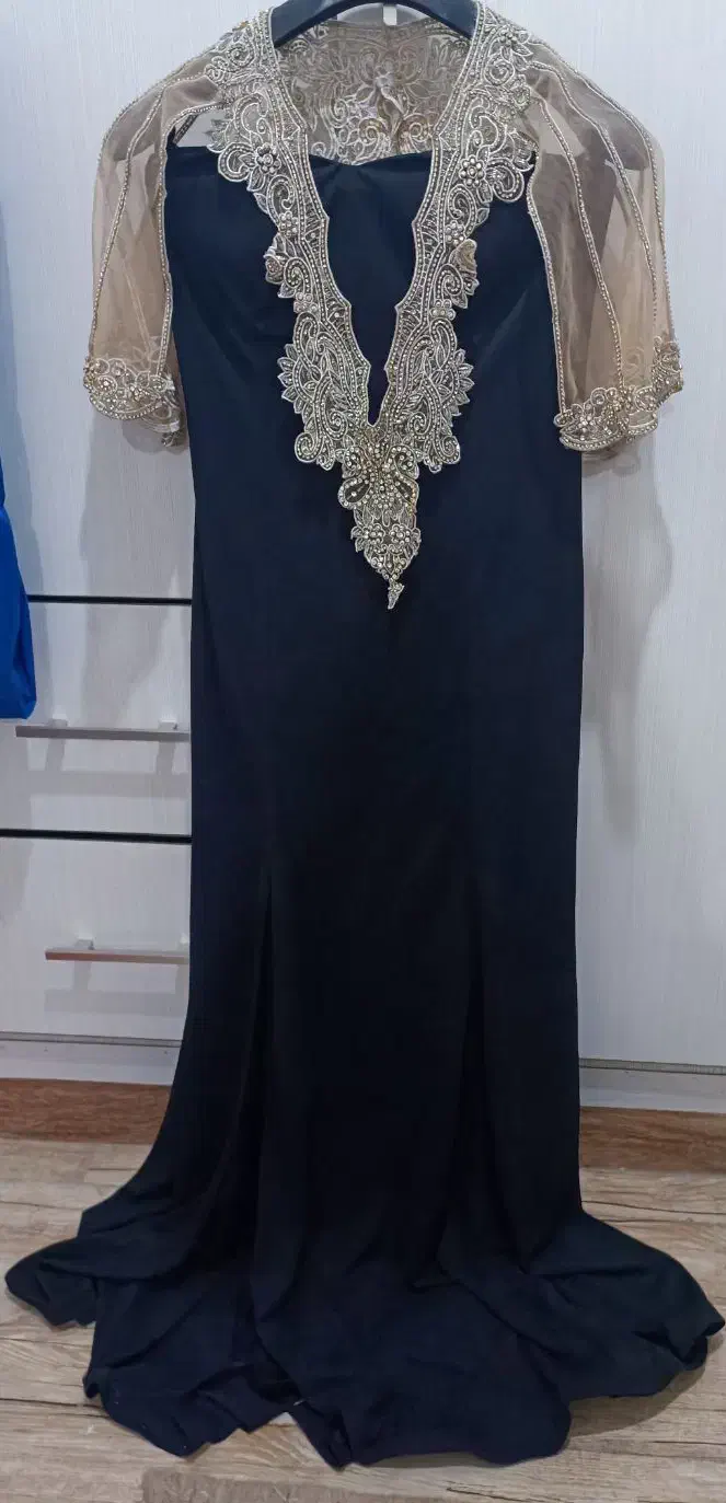 لباس مجلسی|لباس|شوشتر, |دیوار