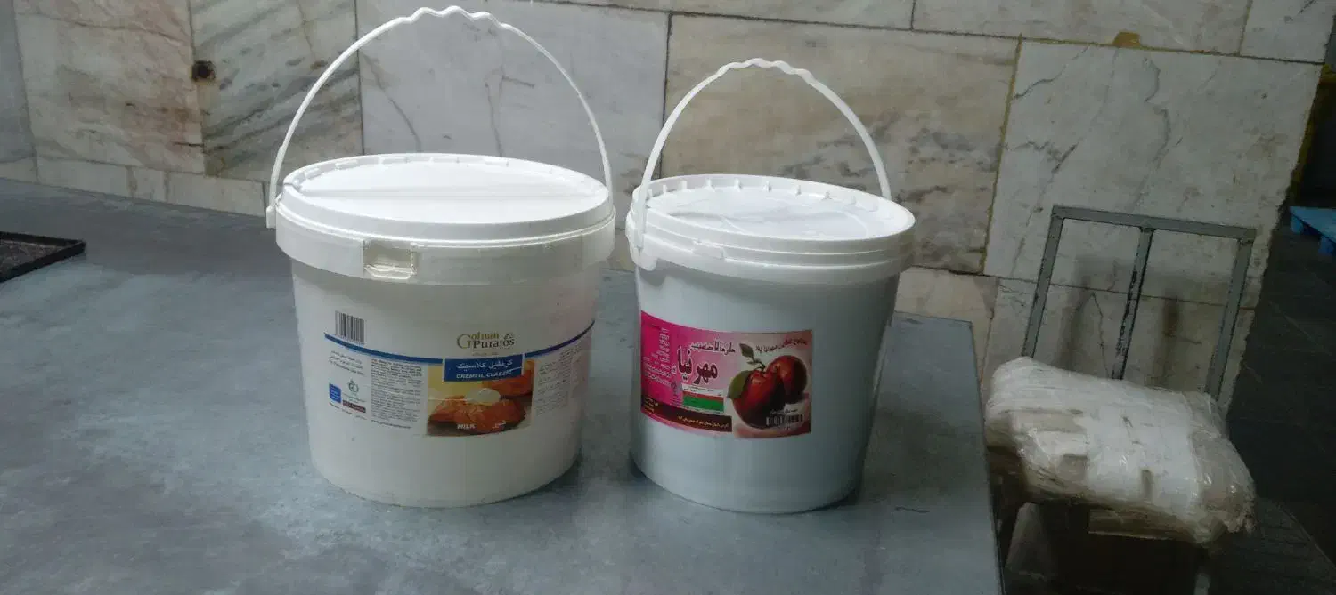 سطل خالی مربایی ده کیلویی|ظروف نگهدارنده، پلاستیکی، یک‌بارمصرف|گالیکش, |دیوار