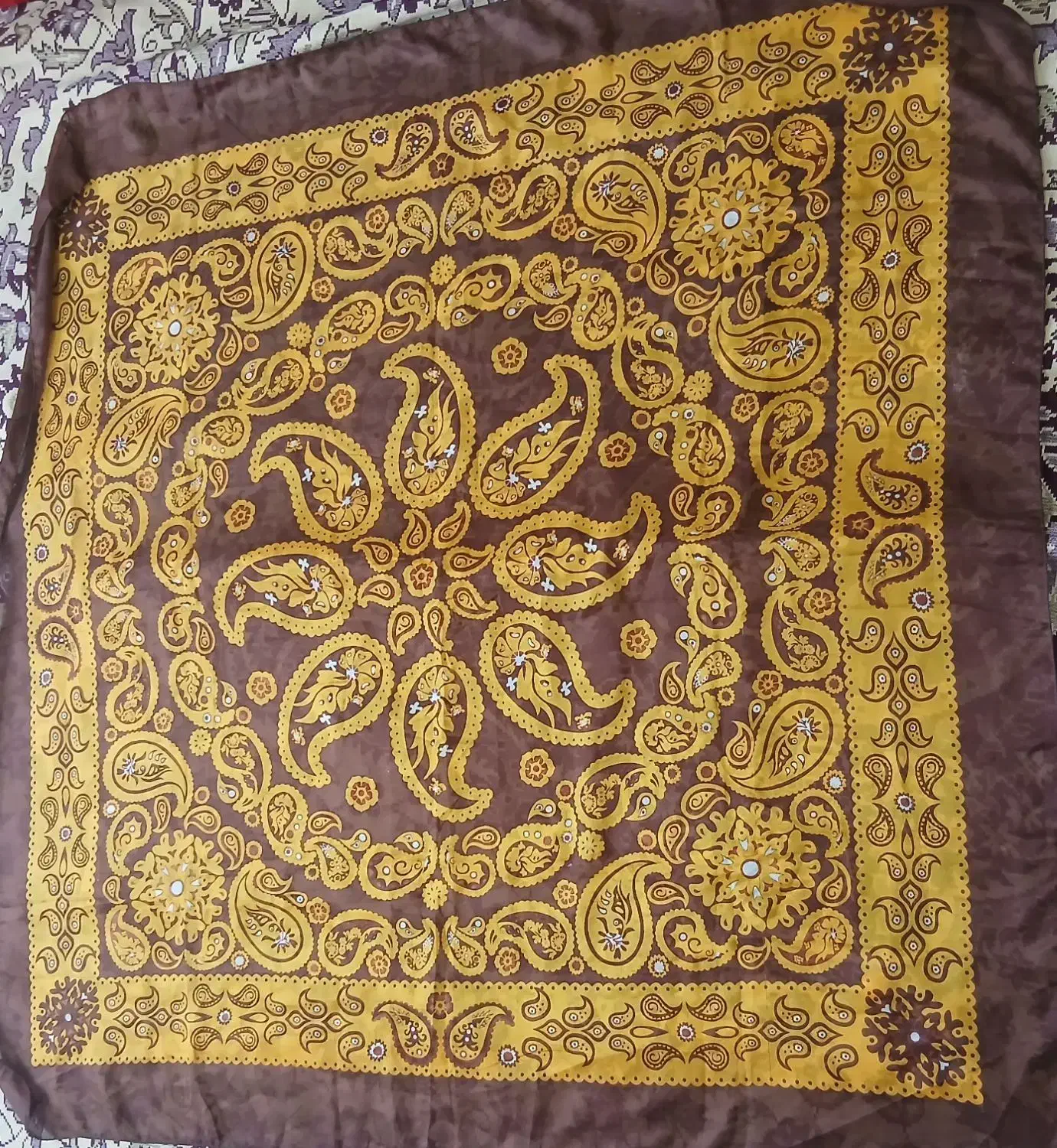 کلایقی|لباس|اردبیل, |دیوار