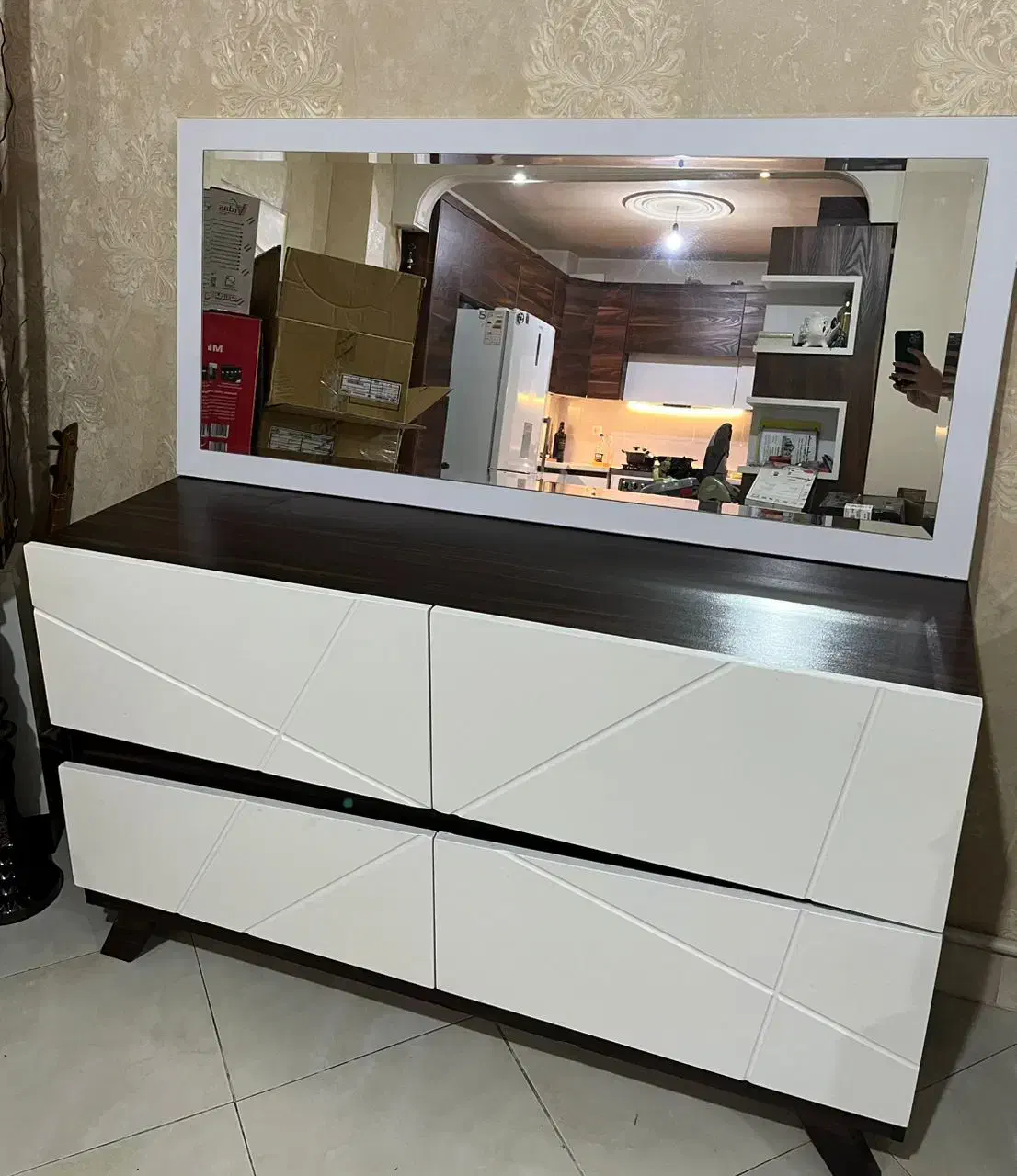 میز کنسول و آرایش|بوفه، ویترین، کنسول|اندیشه, شهرک صدف|دیوار