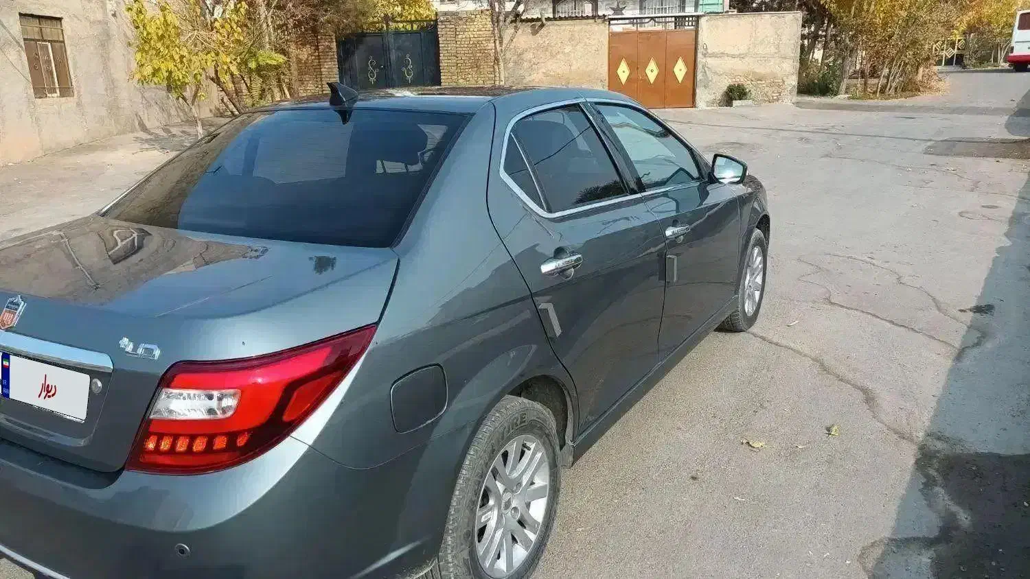 دنا پلاس ۱۴۰۱ بی رنگ چهار چرخ دیسک|خودرو سواری و وانت|آبیک, |دیوار