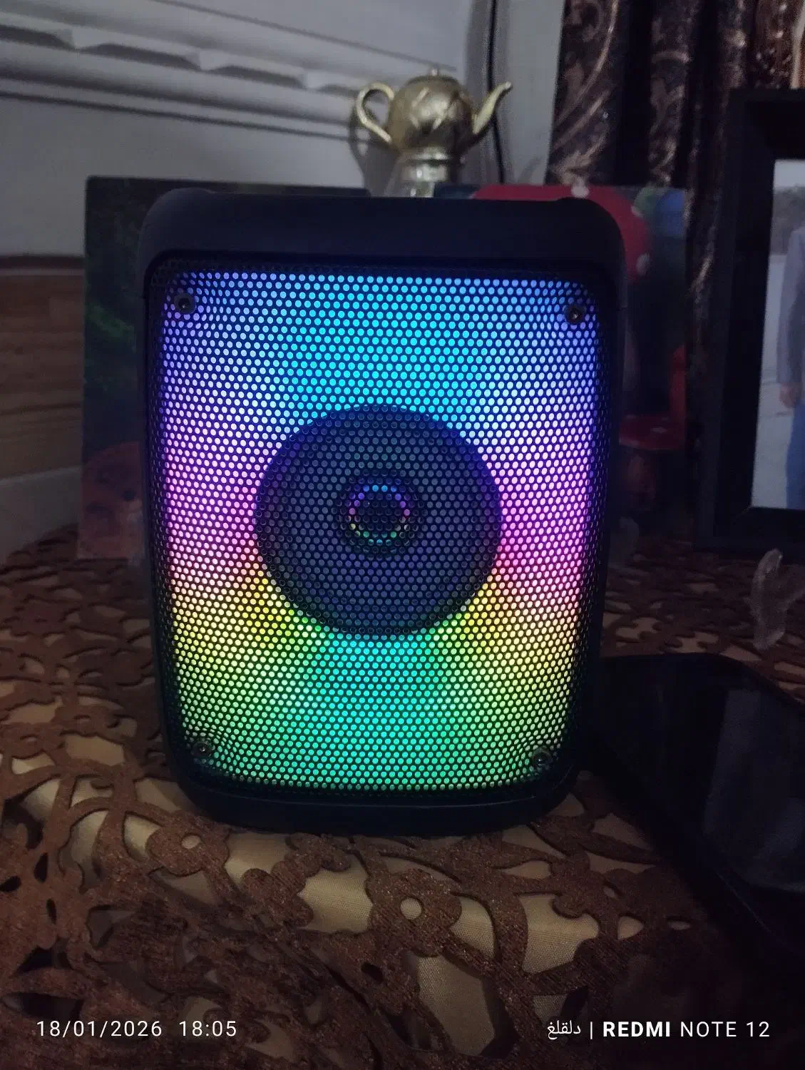 اسپیکر با کیفیت دارای رقص نور|سیستم صوتی خانگی|ساری, |دیوار