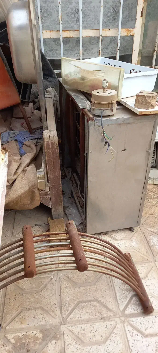 مبل راحتی۹و۶نفره|مبلمان خانگی و میز عسلی|مشهد, رده|دیوار