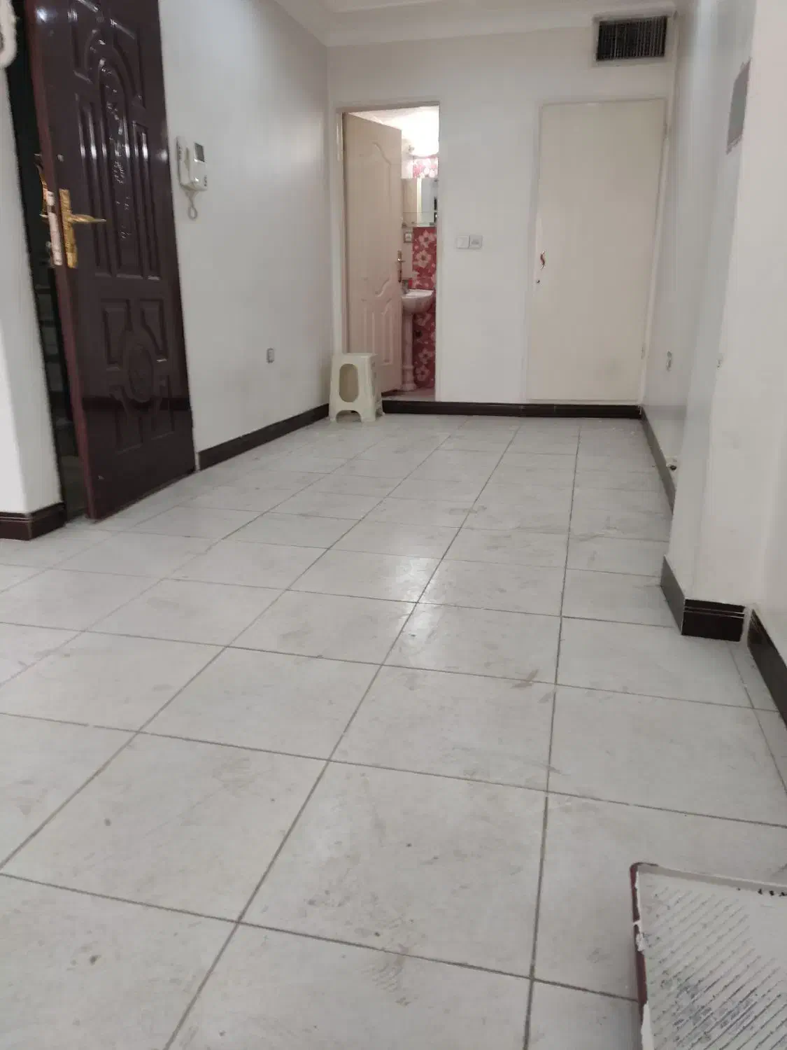 ویدئوآپارتمان۴۰متری فروش/محلاتی /شهمیرزادی|فروش آپارتمان|تهران, شهمیرزادی|دیوار