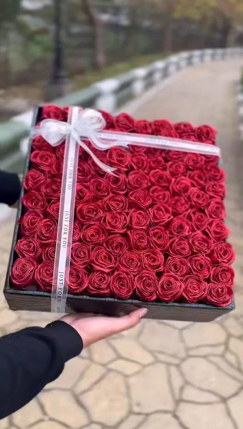 باکس گل /دسته گل|گل مصنوعی|قائم‌شهر, |دیوار