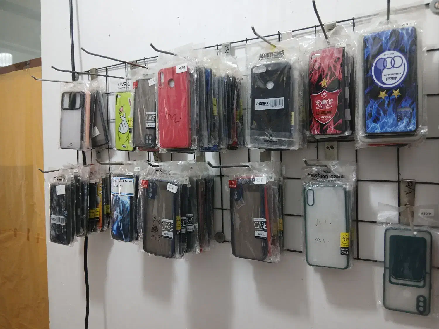 کاور طرح دار|لوازم جانبی موبایل و تبلت|اندیکا, |دیوار