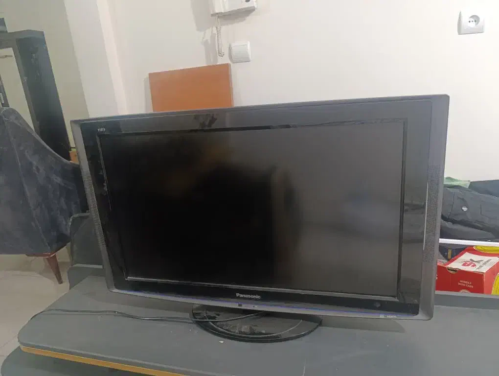 تلویزیون ۳۲ پاناسونیک|تلویزیون و پروژکتور|قدس, شهر‌قدس|دیوار