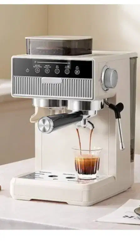 اسپرسو ساز نیمه صنعتی نو|سماور، چایساز، قهوهساز|ساری, |دیوار