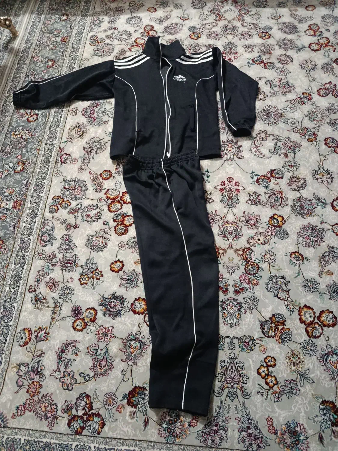 لباس ورزشی|تجهیزات ورزشی|قم, قلعه کامکار|دیوار