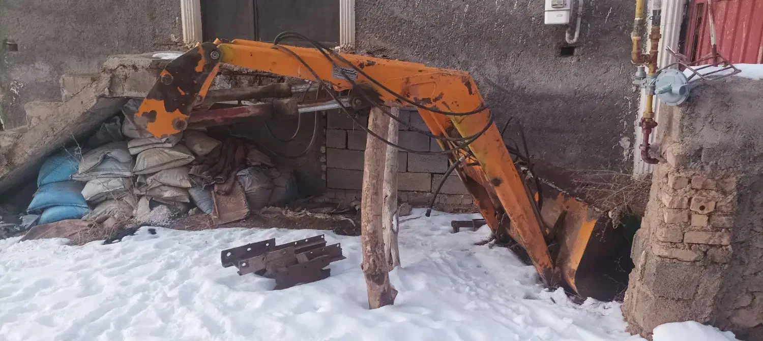 تراکتور 285مدل63جفت دستی دارای بیل|خودرو سنگین|انگوران, |دیوار