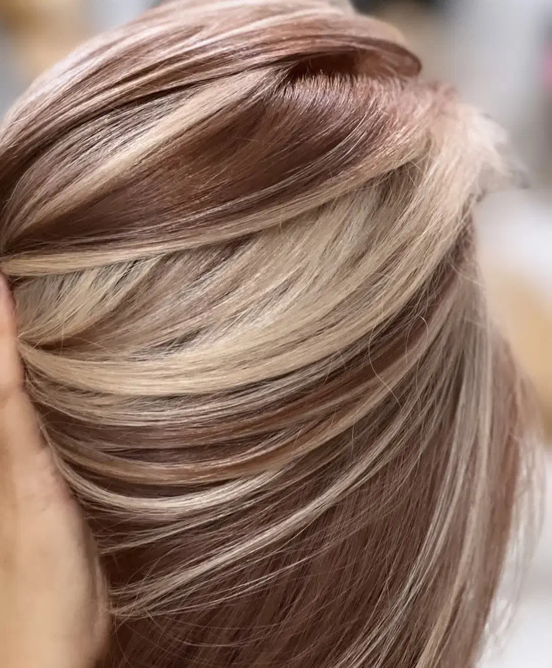 رنگ مو کراتین، ناخن ،گریم و شنیون در مسکن|خدمات آرایشگری و زیبایی|کرمانشاه, |دیوار