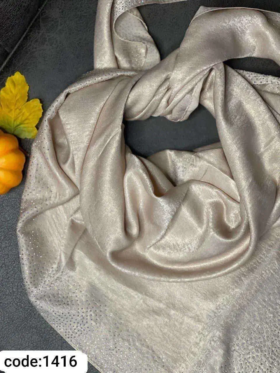 روسری فلورانس حاشیه نگین با 8 رنگ|لباس|لنگرود, |دیوار