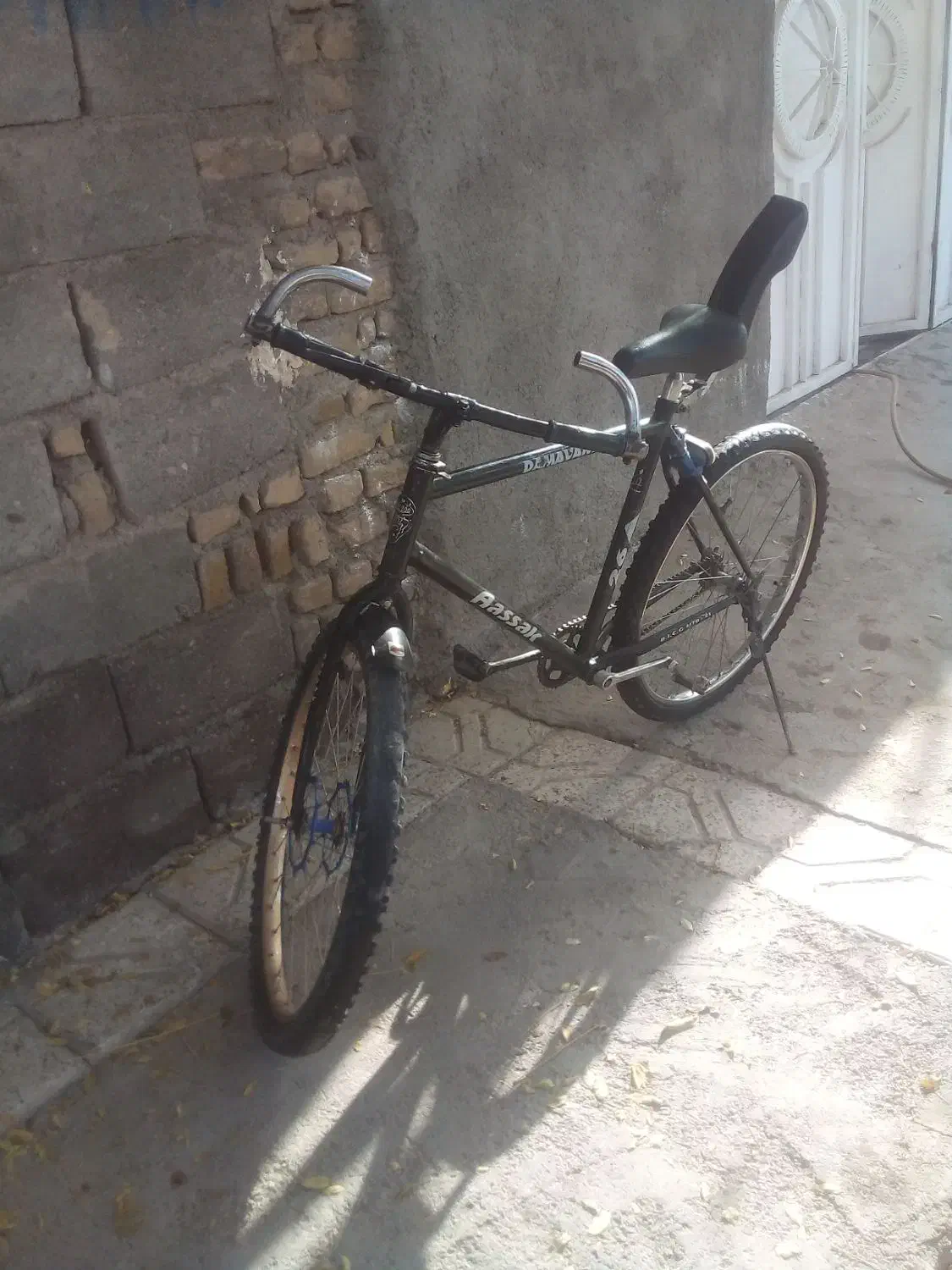 دوچرخه دماوند|دوچرخه، اسکیت، اسکوتر|تربت جام, باغ سنگان سفلی|دیوار