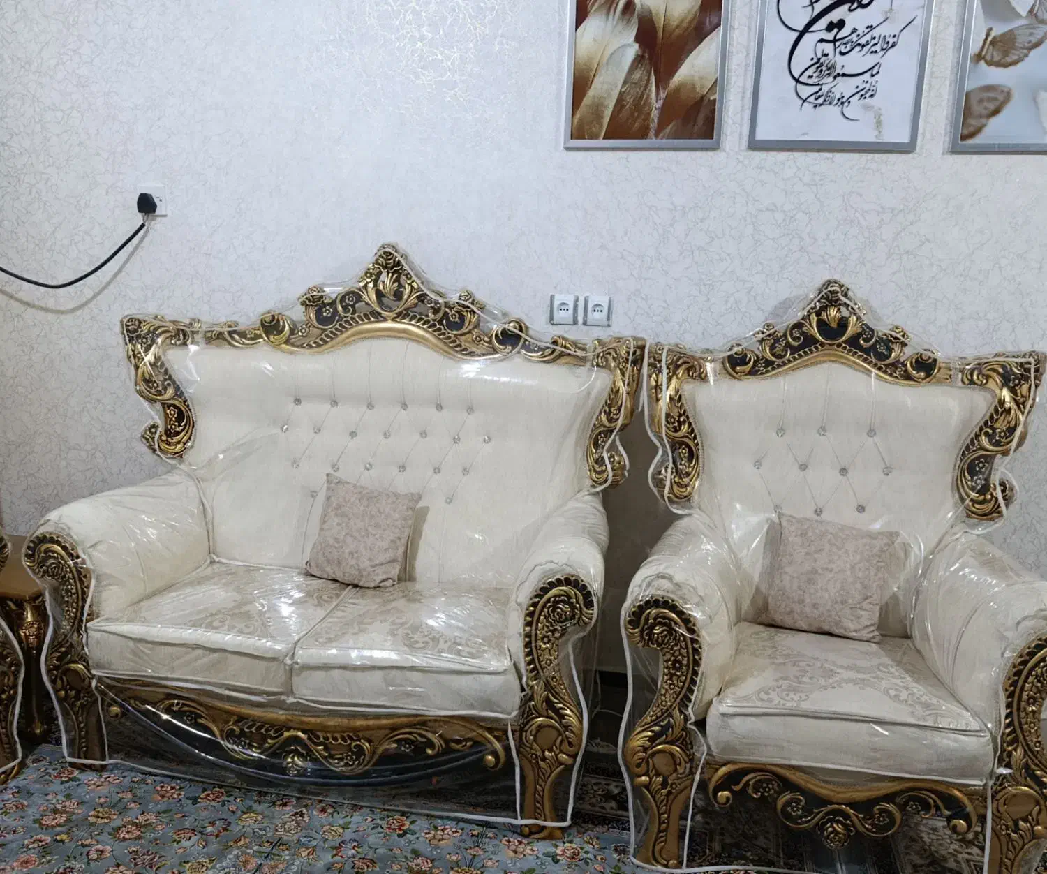 فروش مبل سلطنتی تمیز و نو|مبلمان خانگی و میز عسلی|مسجد سلیمان, |دیوار