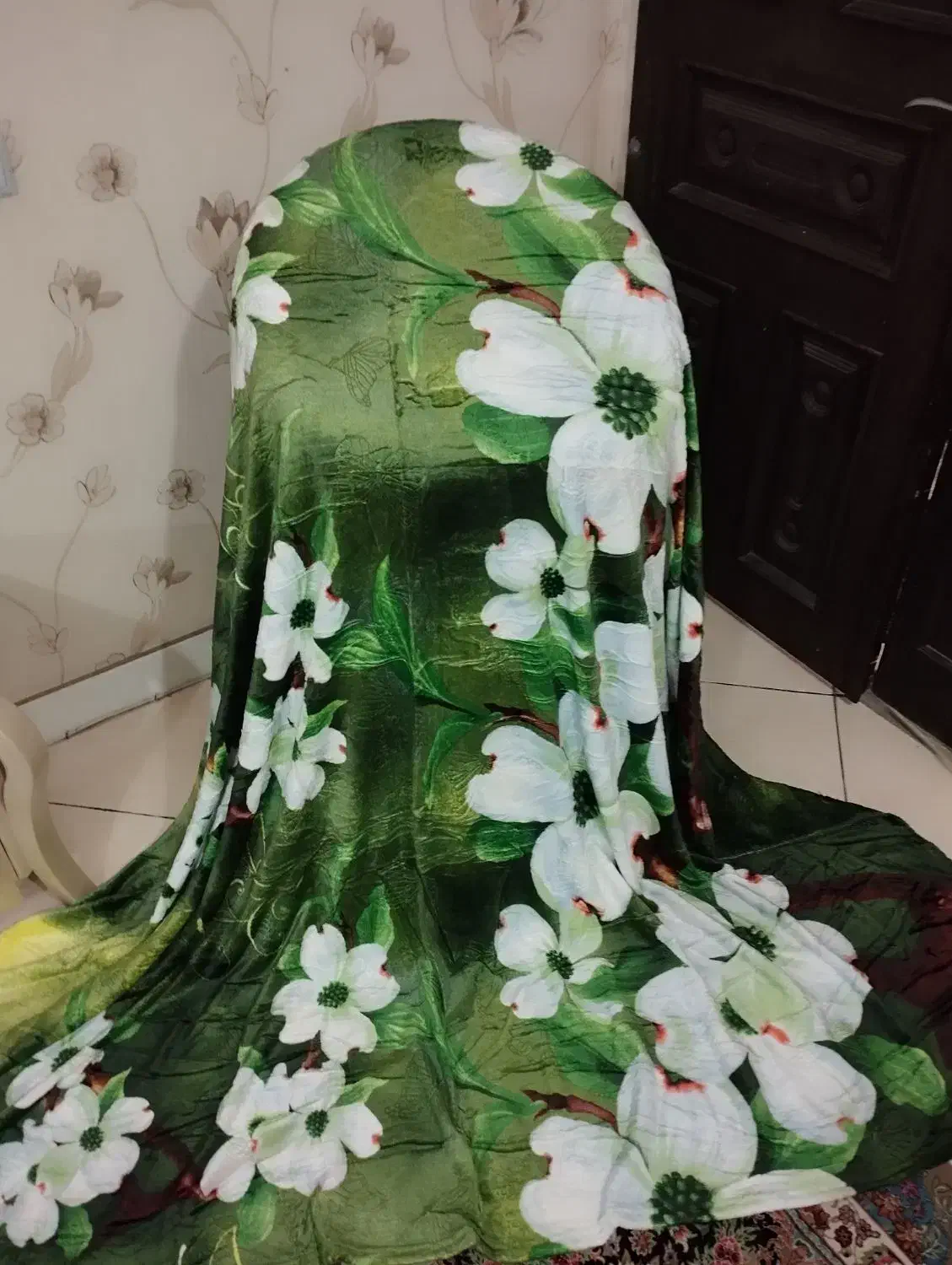 پتو ژله ای گل برجسته لیزری|رختخواب، بالش، پتو|گلستان (تهران), |دیوار