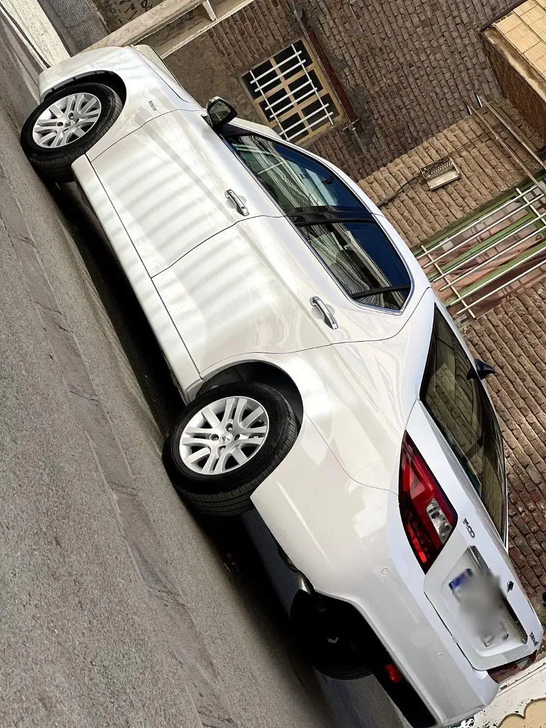 دنا پلاس مدل ۹۸ فول سانروف دار|خودرو سواری و وانت|مریوان, |دیوار