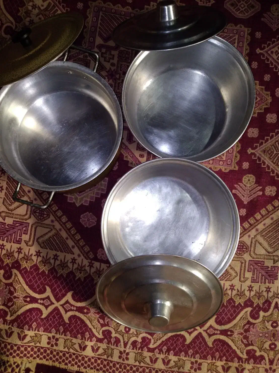 قابلمه روحی|ظروف پختوپز|کرمانشاه, |دیوار