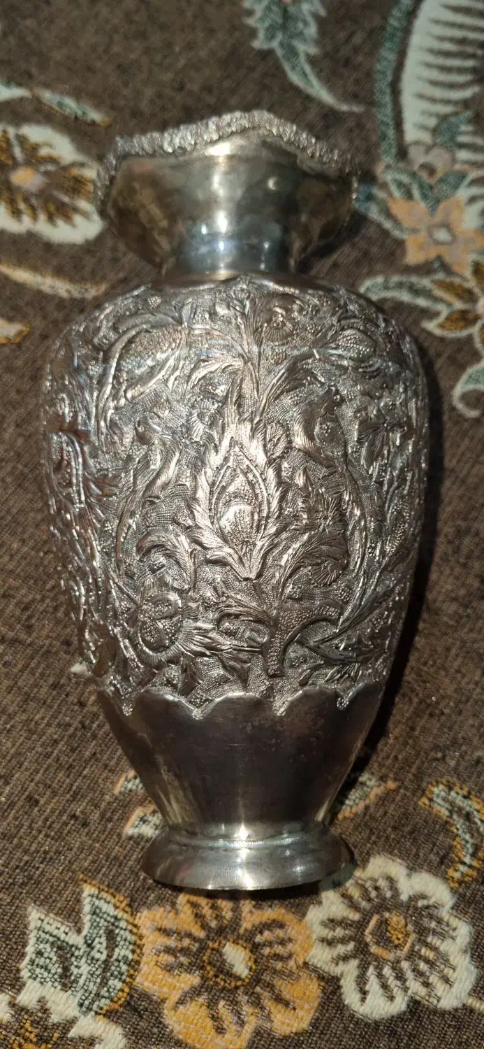 گلدان مسی|کلکسیون اشیاء عتیقه|تهران, عبدل‌آباد|دیوار