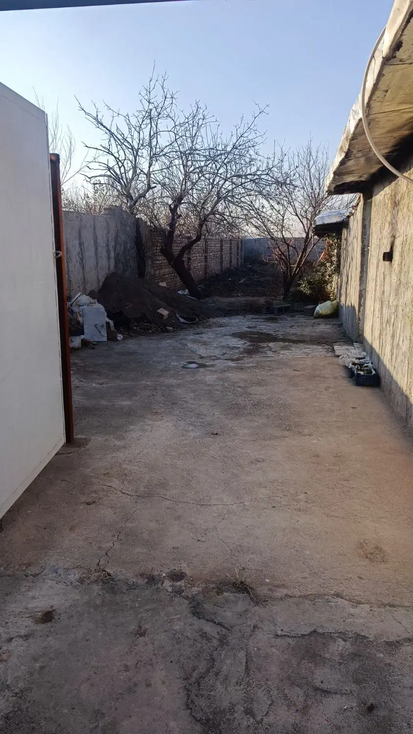 زمین چهاردیواری نصرت آباد|فروش زمین و ملک کلنگی|الوند, |دیوار