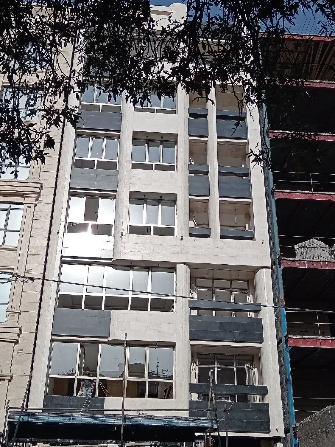 تولید شیشه‌ای دوجداره وسه جداره ولمینت|خدمات پیشه و مهارت|مشهد, طبرسی شمالی|دیوار