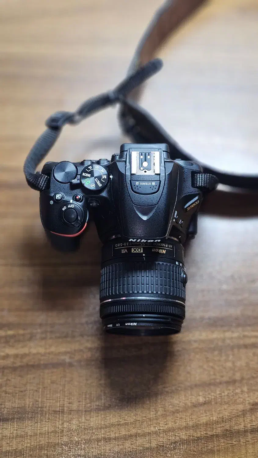 دوربین نیکون با لنز 18/55|دوربین عکاسی و فیلمبرداری|شیراز, آزادگان|دیوار