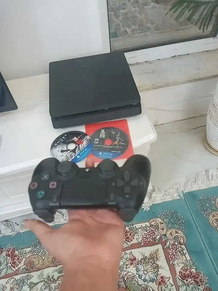 PS4 فروشی در حد نو|کنسول، بازی ویدئویی و آنلاین|قائن, |دیوار