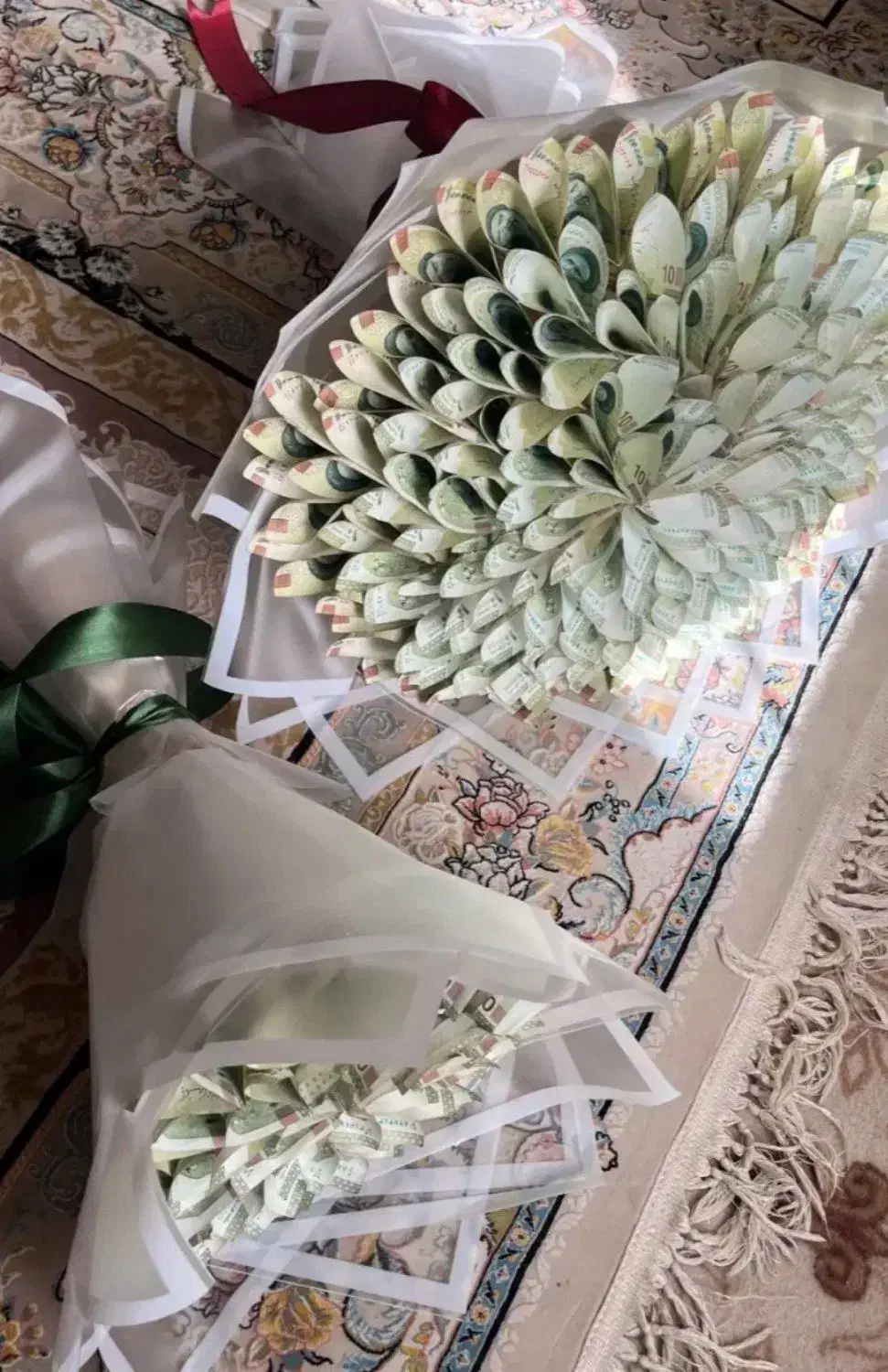 دسته گل با قیمت کاملا اقتصادی|گل مصنوعی|شاهین دژ, |دیوار