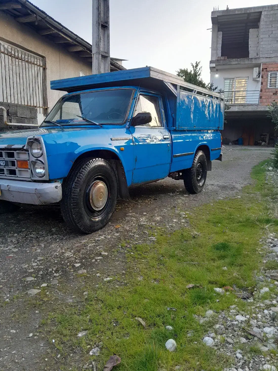 نیسان جونیور|خودرو سواری و وانت|نوشهر, |دیوار