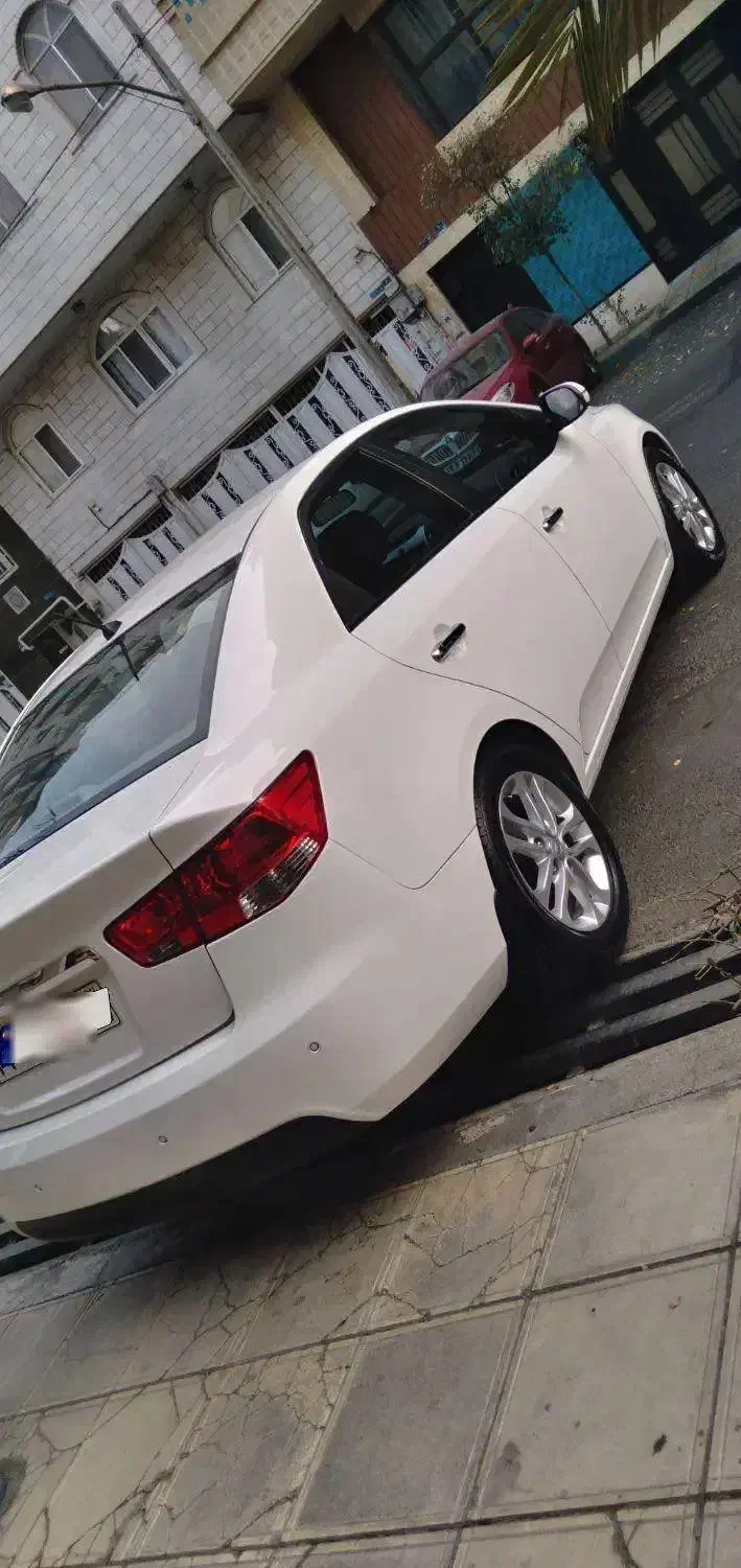 سراتو مدل ۹۷ آپشنال بیرنگ مشابه صفر|خودرو سواری و وانت|تهران, امامت|دیوار