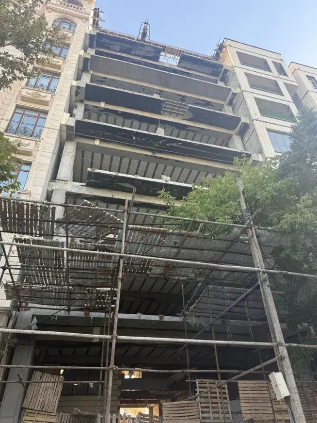 پیش فروش یک واحد ۱۰۰ متری و ۱۵۰ متری بر تختی|پیشفروش املاک|بروجرد, |دیوار