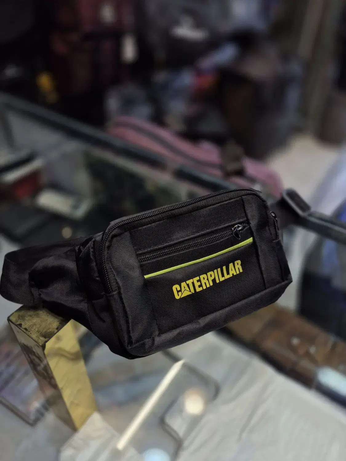 فروش کیف های زنانه و ورزشی|کیف، کفش، کمربند|قزوین, |دیوار