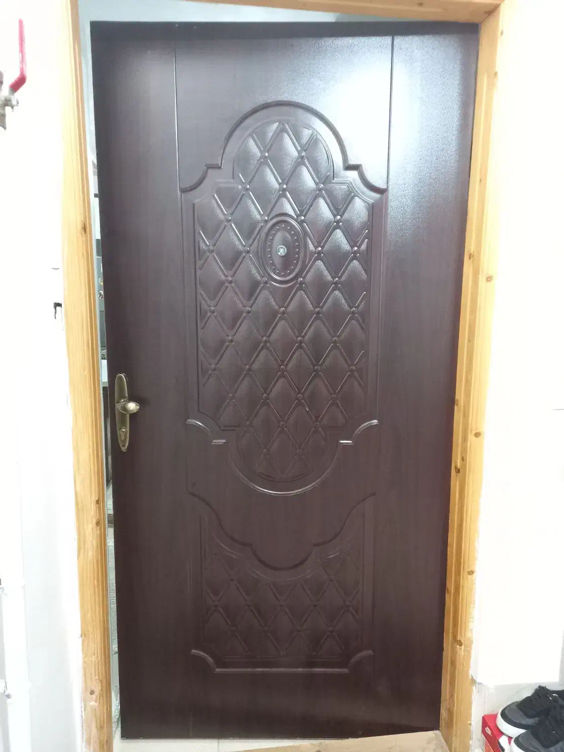 درب  ورودی واحد|مصالح و تجهیزات ساختمان|رودسر, |دیوار