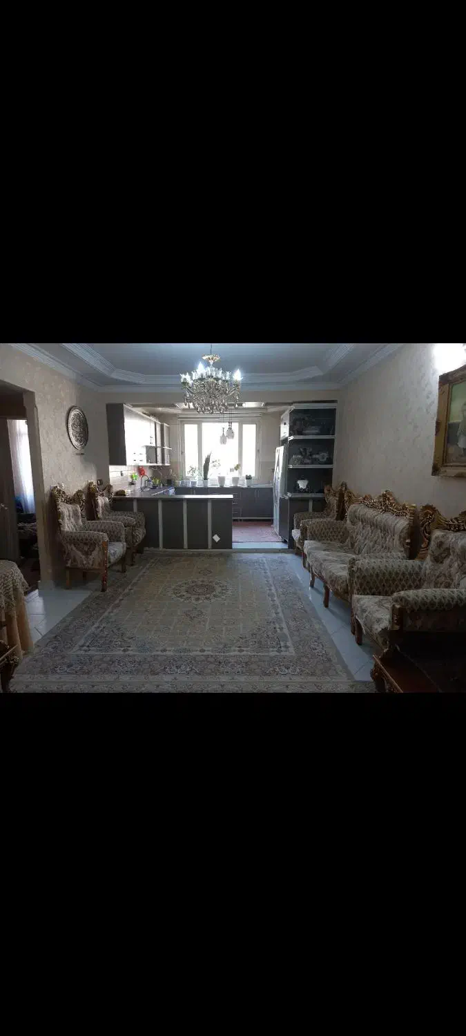 دوتخته فرش ۹متری ومتری|فرش|تهران, هفده شهریور|دیوار