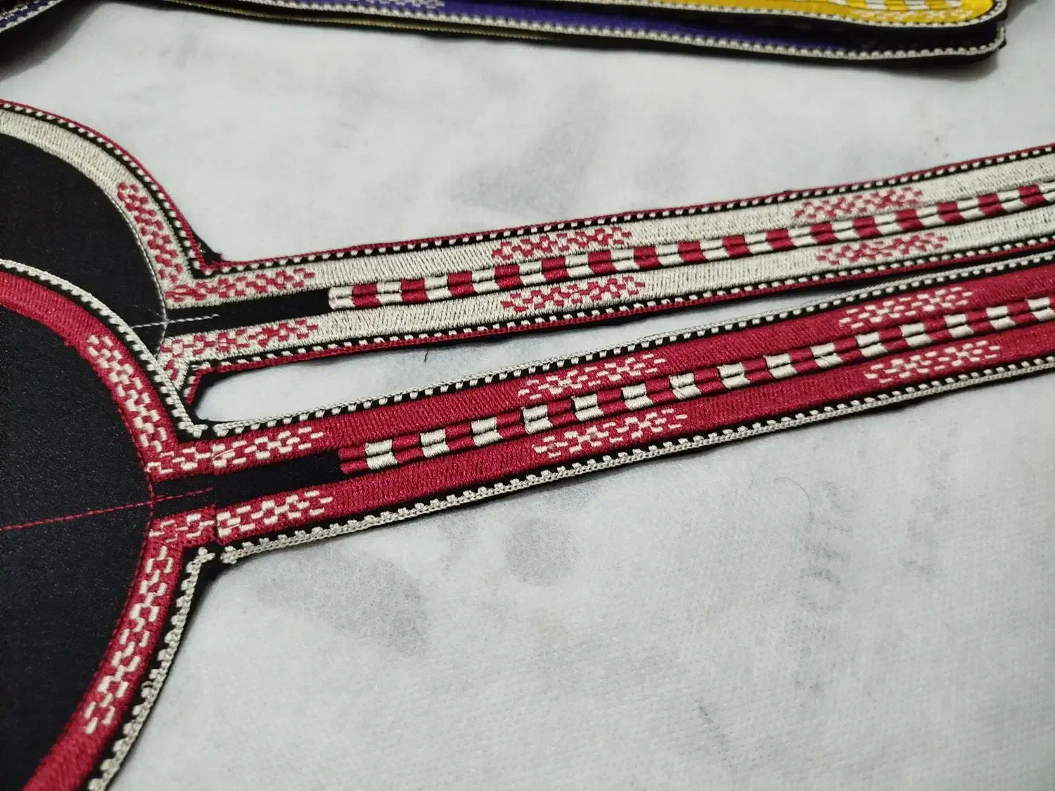 یقه آماده نقش ترکمنی|لباس|گنبد کاووس, |دیوار