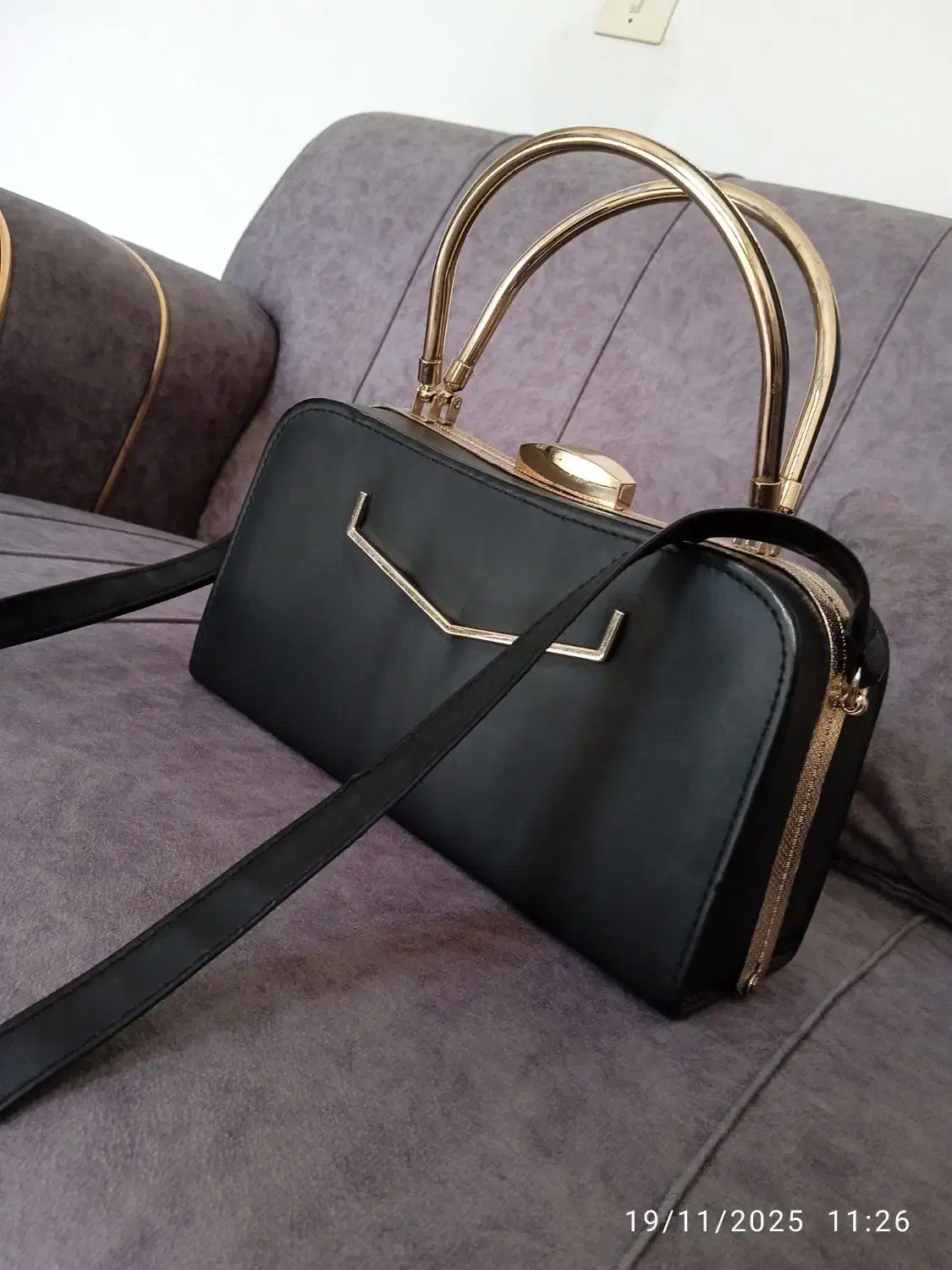 کیف مجلسی|کیف، کفش، کمربند|قائم‌شهر, |دیوار