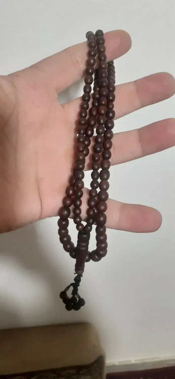 تسبیح عناب|کلکسیون اشیاء عتیقه|قم, در بهشت|دیوار