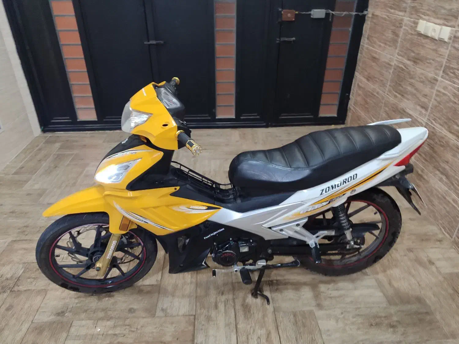 متور بی کلاژ|موتورسیکلت|آران و بیدگل, |دیوار