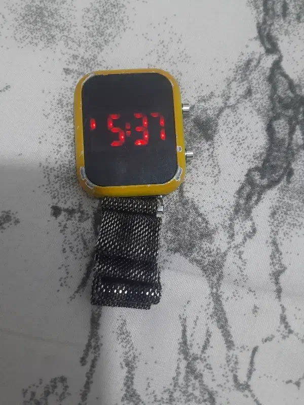 ساعت هوشمند ساده|ساعت|خرمآباد, |دیوار