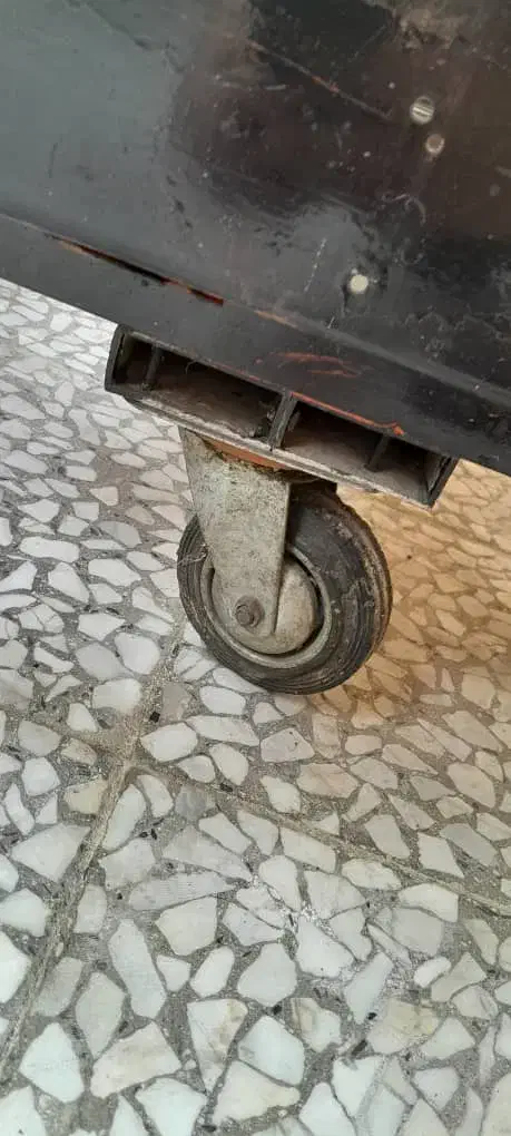 طبقه فلزی|فروشگاه و مغازه|رشت, خمیران زاهدان|دیوار