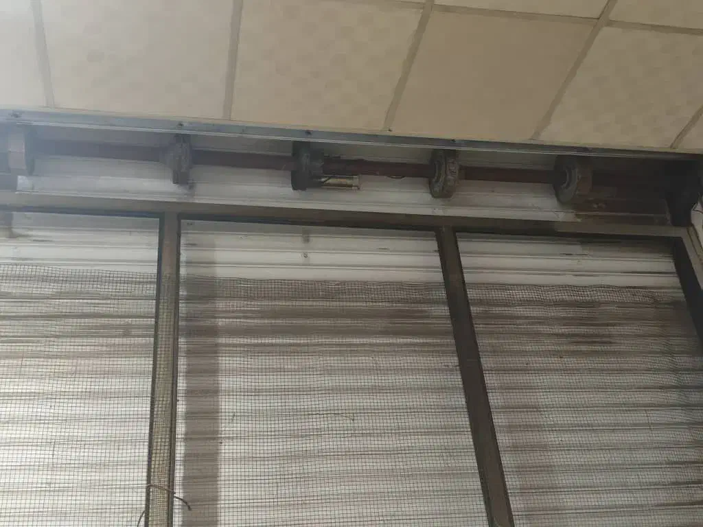 مغازه ای بزرگ برای اجاره|اجارهٔ مغازه و غرفه|سیرجان, |دیوار