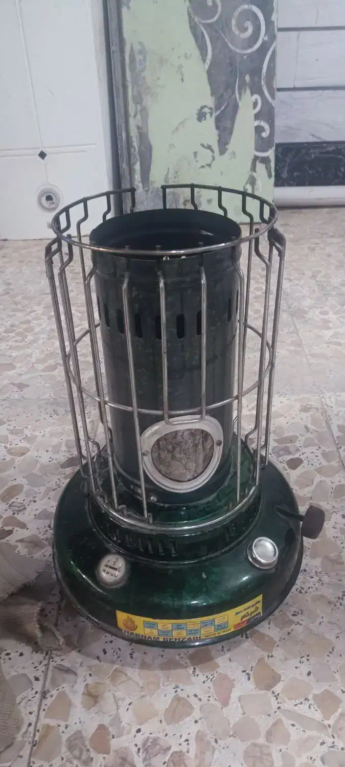 تعدادی وسایل|کلکسیون اشیاء عتیقه|آبادان, |دیوار