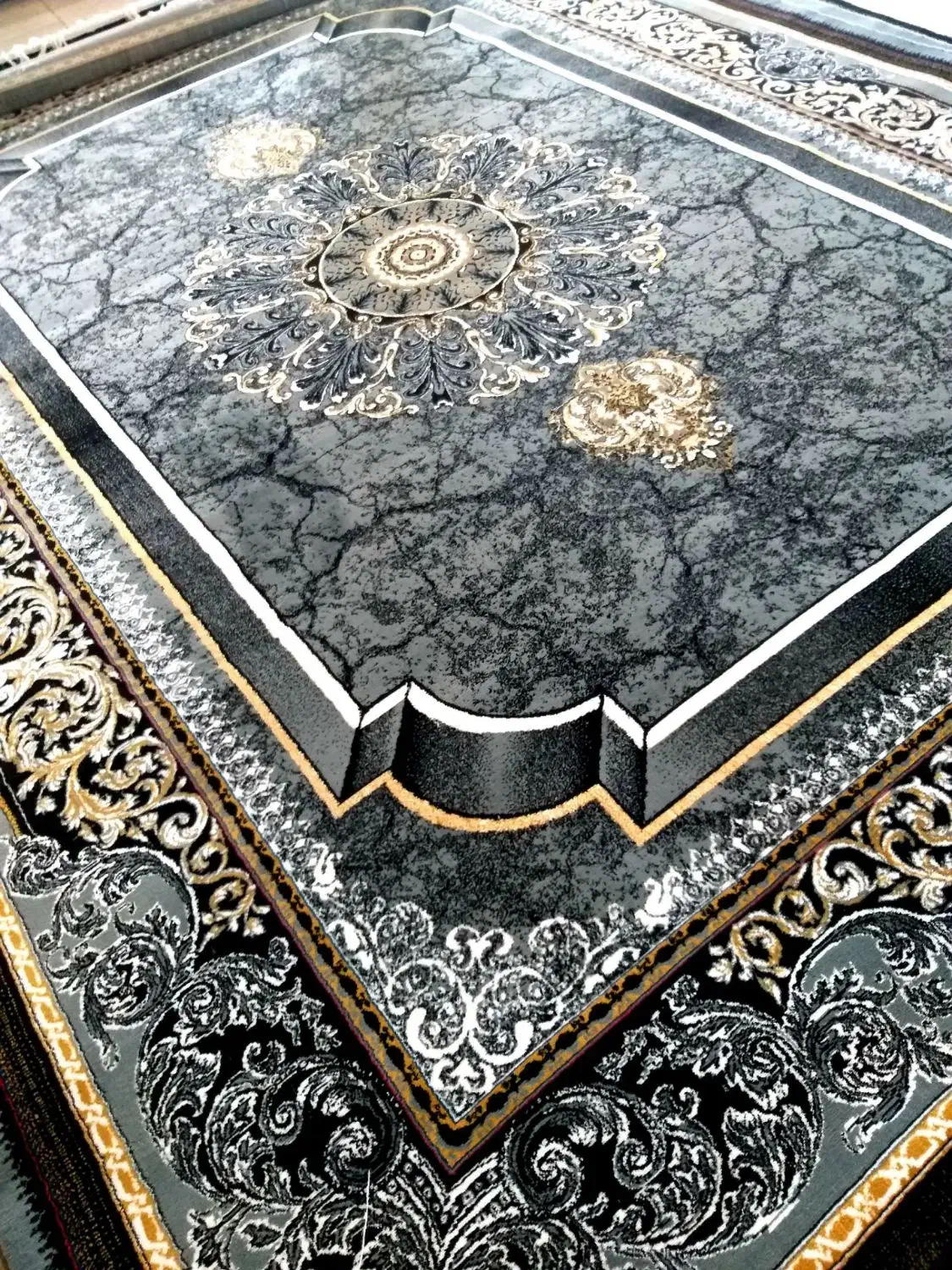 دوازده متری استفاده نشده دوتا|فرش|تاکستان, |دیوار