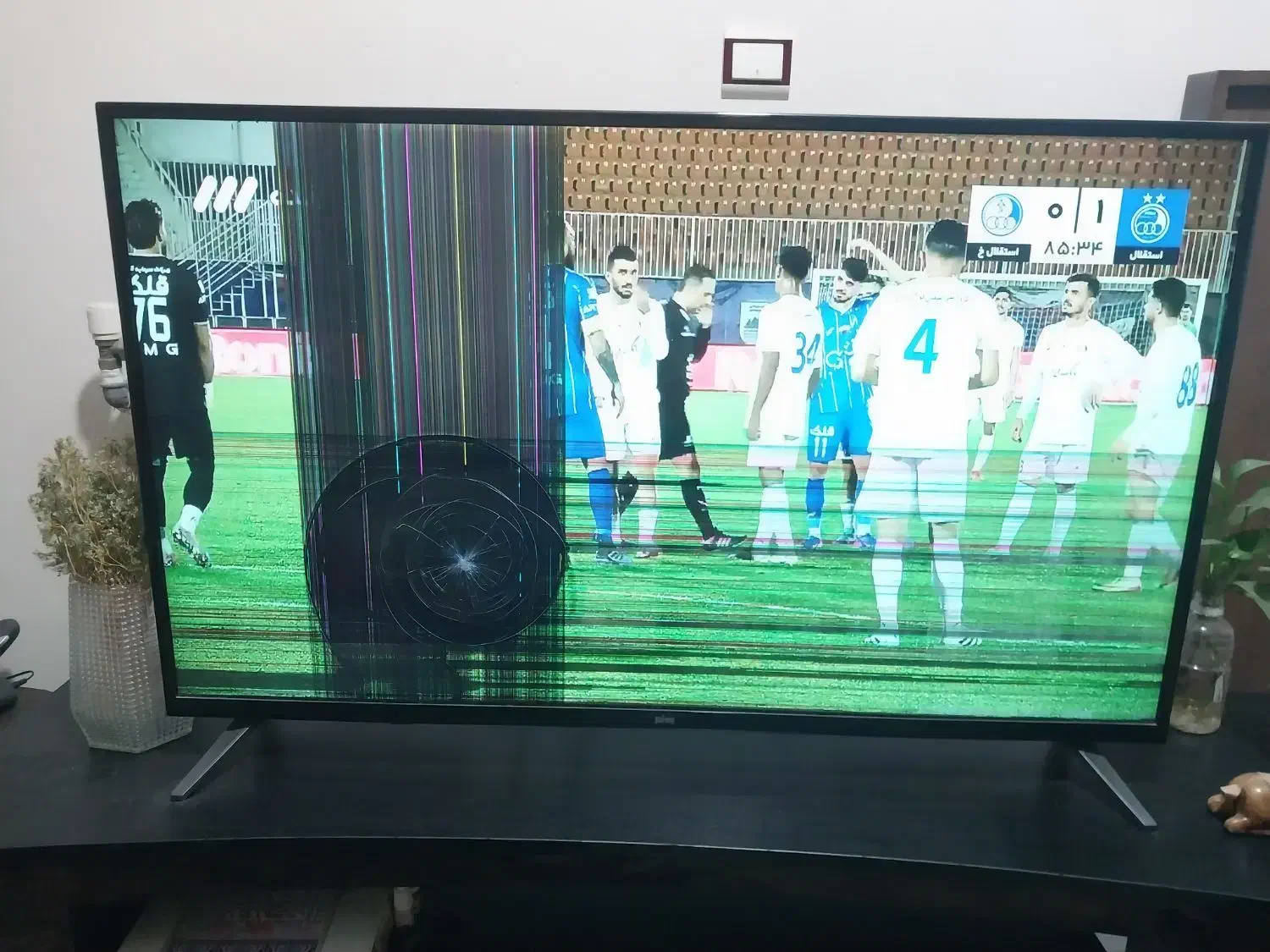 تلویزیون نیاز به تعمیر|تلویزیون و پروژکتور|بندر گز, |دیوار