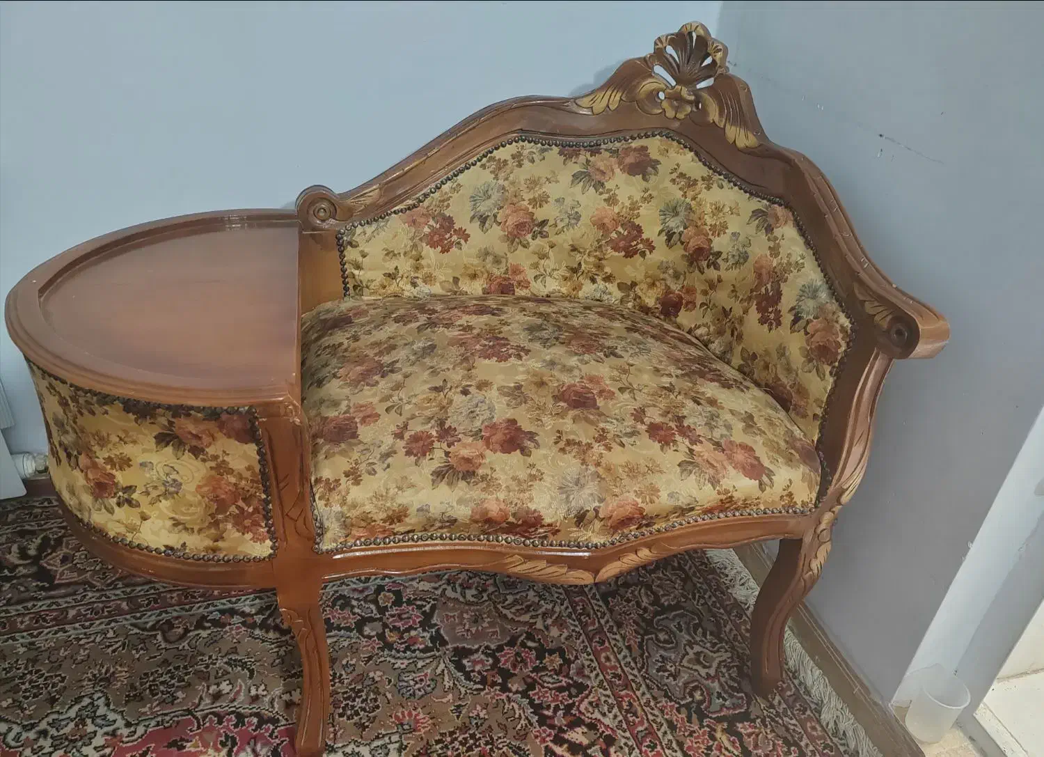 میز تلفن سلطنتی|میز تلفن|کرمان, |دیوار