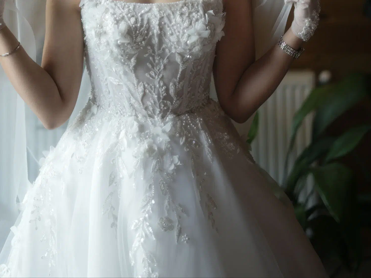 لباس عروس لاکچری سبک اروپایی،دوخت خاص منحصر به فرد|لباس|تهران, سازمان آب|دیوار