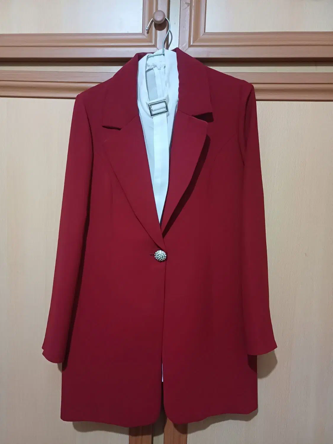 لباس مجلسی|لباس|ایلام, |دیوار