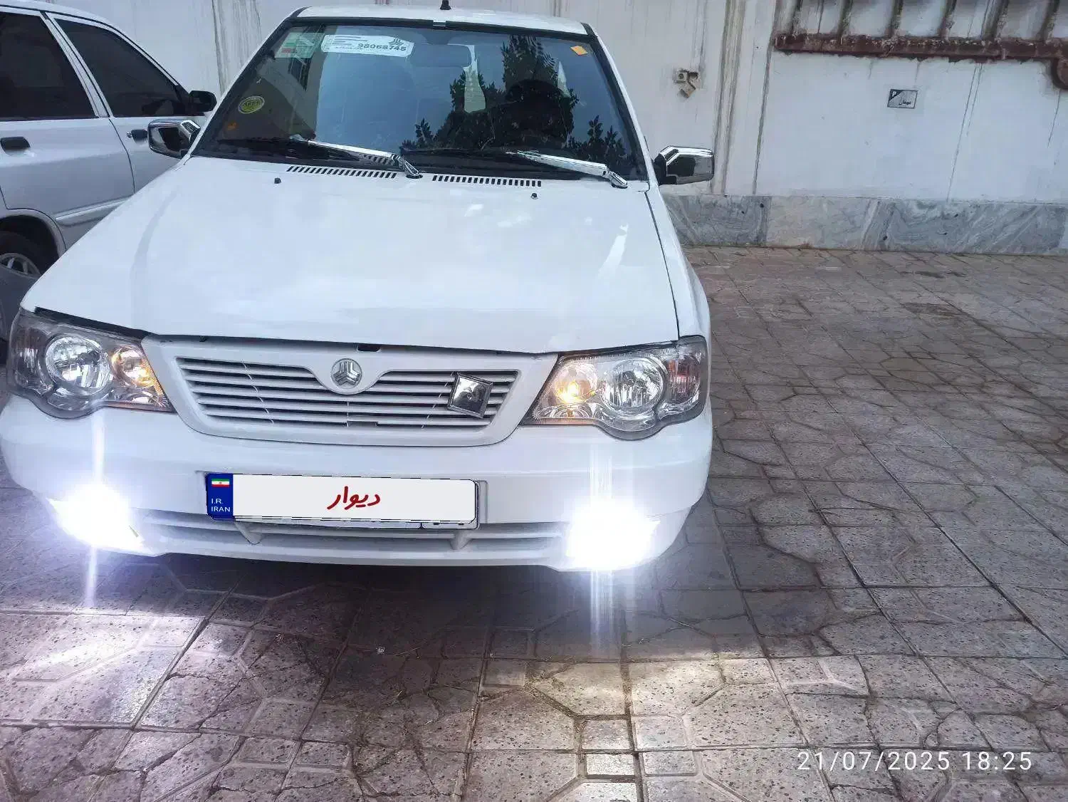 ۱۱۱مدل۹۳|خودرو سواری و وانت|مشهد, بهمن|دیوار