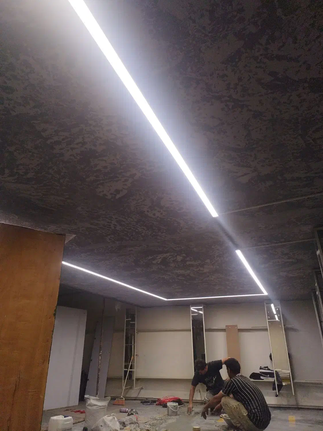 استخدام برق کار ساختمانی|استخدام معماری، عمران و ساختمانی|تهران, پرستار|دیوار